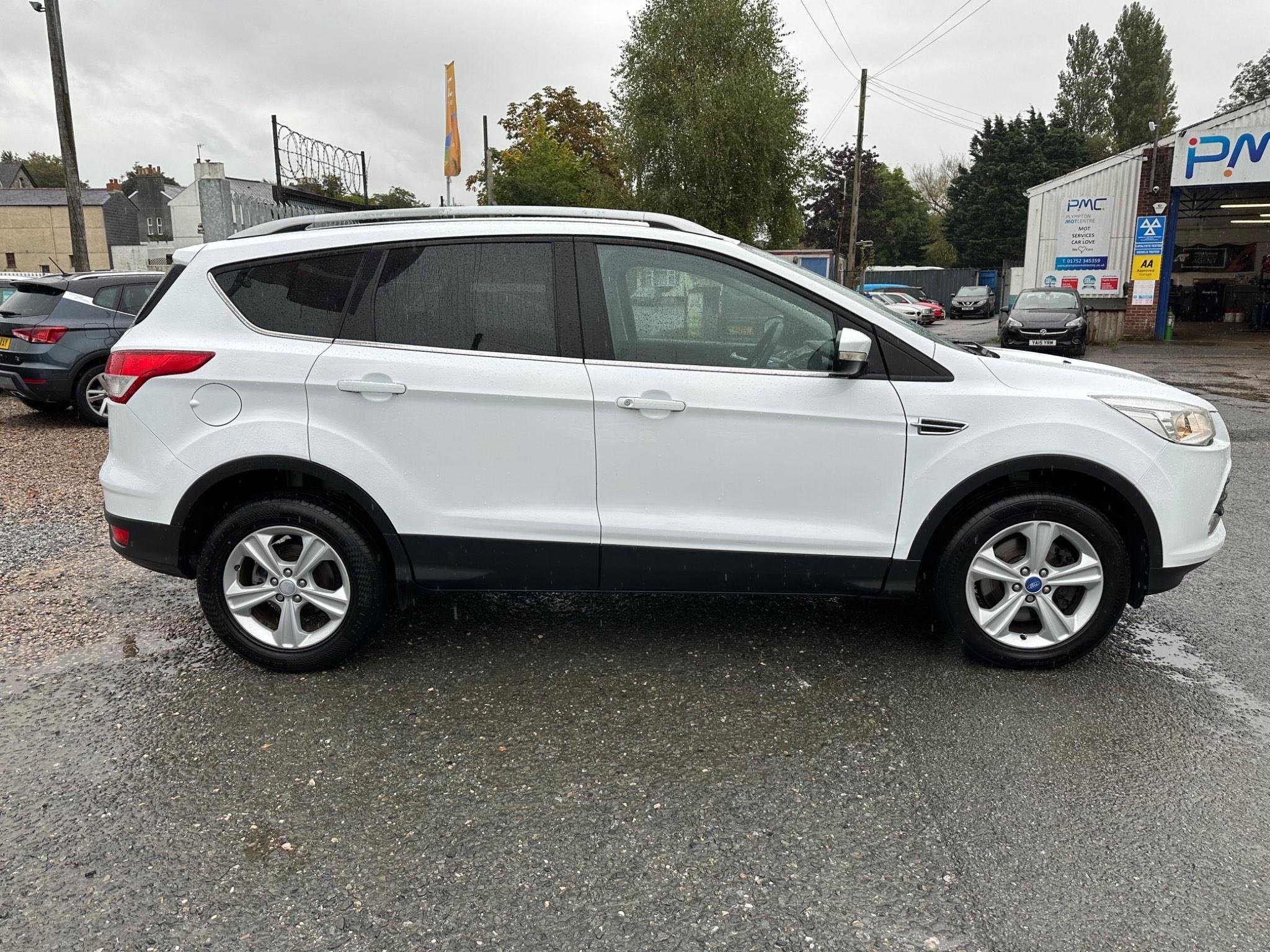 Used 2016 Ford Kuga 2.0 TDCi Zetec 2WD Euro 6 (s/s) 5dr for sale in
